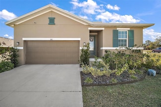 2451 Spring Breeze Dr, Leesburg, FL 34748