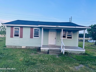4546 N Carolina 304, Bayboro, NC 28515
