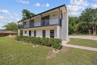 5234 E Lakeshore Dr, Belton, TX 76513