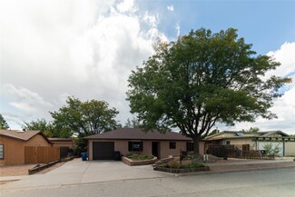 405 Connie Ave, White Rock, NM 87547