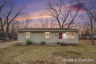 262 Shonat St, Muskegon, MI 49442