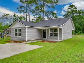122 Ted Lott Ln, Crawfordville, FL 32327
