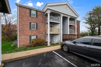 7409 Triwoods Dr Unit G, Saint Louis, MO 63119