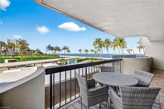 4001 Gulf Shore Blvd N Unit 105, Naples, FL 34103