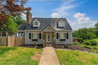 916 Amherst Dr, Charleston, WV 25302