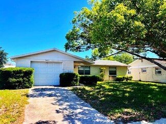 7407 Sandalwood Dr, Port Richey, FL 34668