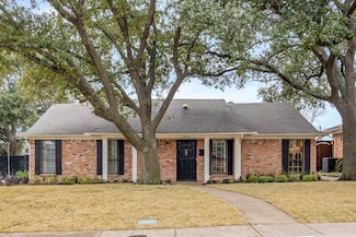 10105 Coveridge Dr, Dallas, TX 75238