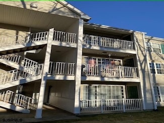 34 Navajo Ct, Galloway, NJ 08205