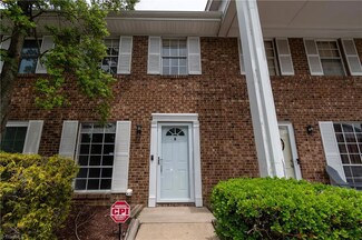 1311 W Meadowview Rd Unit B, Greensboro, NC 27403