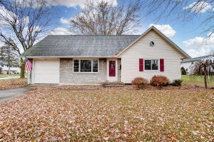 316 Dogwood Dr, Celina, OH 45822