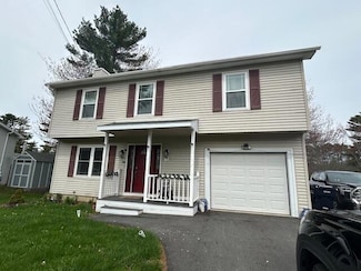 95 Yankee Ave, Bangor, ME 04401