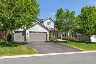 2167 140th St W, Rosemount, MN 55068