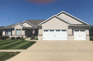 615 Deer Ridge Dr, Atkins, IA 52206