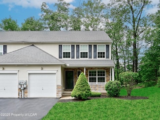 56 N Chestnut Dr, Drums, PA 18222