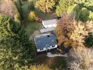 333 E Maitland Ln, New Castle, PA 16105