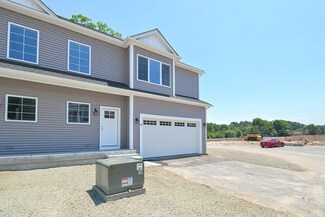 78 Pouts Ln, Uxbridge, MA 01569