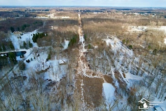 3540 W Temperance Rd, Lambertville, MI 48144