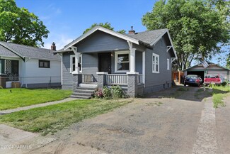 313 W Peach St, Yakima, WA 98902