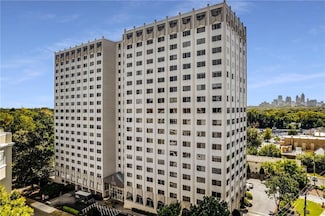 2479 Peachtree Rd NE Unit 817, Atlanta, GA 30305
