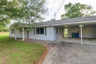 101 N Welty Ave, Iowa, LA 70647