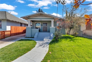 5106 S Gramercy Place, Los Angeles, CA 90062