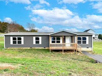 307 Bungalow Dr, Dandridge, TN 37725