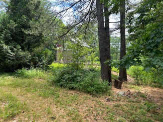 172 Vannah Rd, Nobleboro, ME 04555