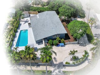 1032 W Jennings St, Lantana, FL 33462