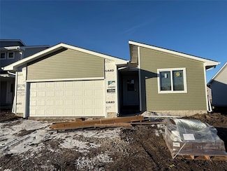 1218 NW Driftwood Dr, Ankeny, IA 50021