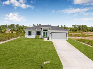 1027 Kirkwood St, Lehigh Acres, FL 33974