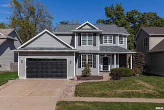 5 Frontier Ct, Le Claire, IA 52753