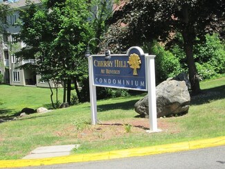 4 Duck Pond Rd Unit 204, Beverly, MA 01915