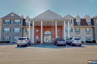 6116 Richmond Rd Unit 116, West Milford, NJ 07480