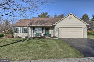 41 Arbor Dr, Myerstown, PA 17067