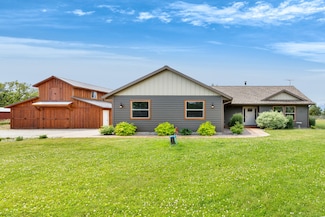 109 Como Vista Ln, Hamilton, MT 59840