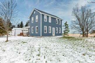 28798 60th Ave, Dixon, IA 52745