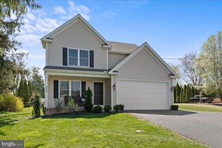824 Hopeland Rd, Lititz, PA 17543