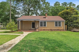 1915 Mamie St, Hattiesburg, MS 39401