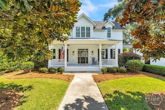 204 John Wesley Way, Savannah, GA 31404