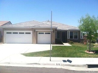 320 Ivy Crest Dr, San Jacinto, CA 92582
