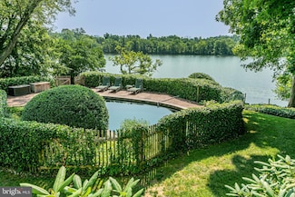 697 Prospect Ave, Princeton, NJ 08540