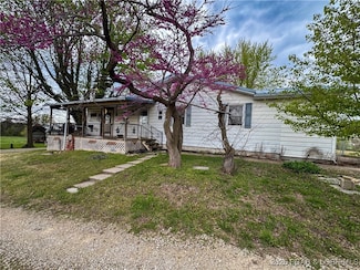 15794 Highway D, Versailles, MO 65084