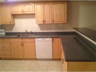 700 Governors Dr Unit 11, Winthrop, MA 02152