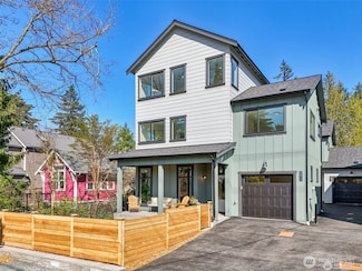 9812 8th Ave NE, Seattle, WA 98115