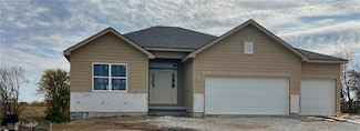 12157 N Virginia Ave, Kansas City, MO 64165