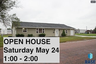 717 SW 2nd St, Madison, SD 57042