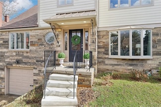 535 S Linden Ave, Pittsburgh, PA 15208
