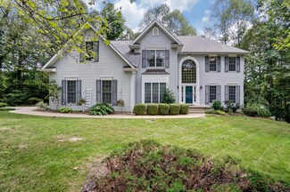 4450 Dockray Dr, Nashport, OH 43830