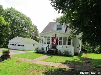 6795 New St, Lyons Falls, NY 13368
