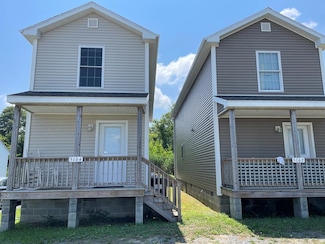 5164 Main St, Chincoteague Island, VA 23336